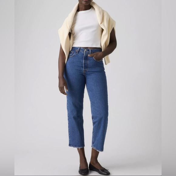 Levi's Denim - Levi’s Ribcage Straight Blue Jeans Ankle Size 31 High Rise Cropped Denim